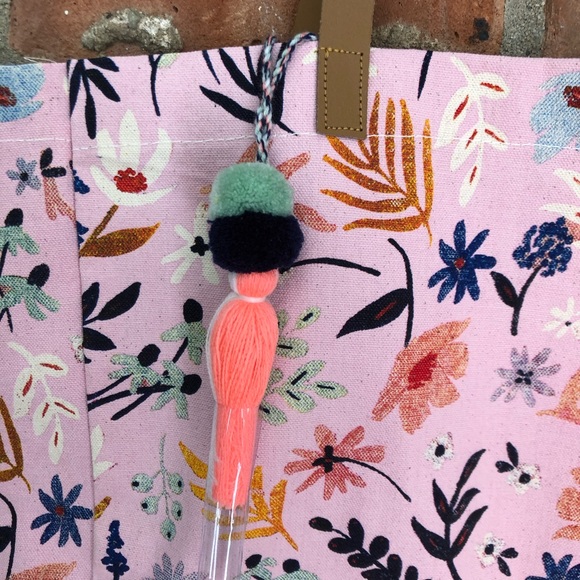 Eccolo Canvas Tote Bag - Picture 2 of 5